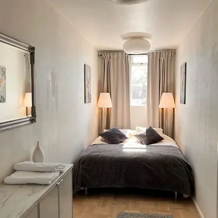 Appartement Casa Disa - A Boutique In City's Park And Botanical Garden In Laugardalur, Hot-spring-valley